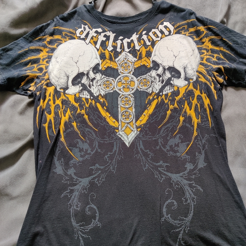 Men's Affliction t-shirt